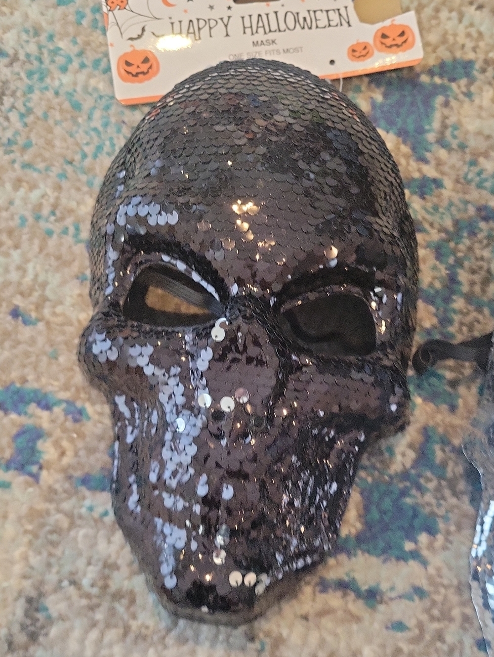 Sequin Skull Face Mask - Black